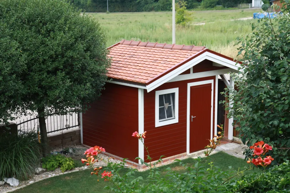 Gerätehaus von BHB, Modell Cara Wolle 3028 S
